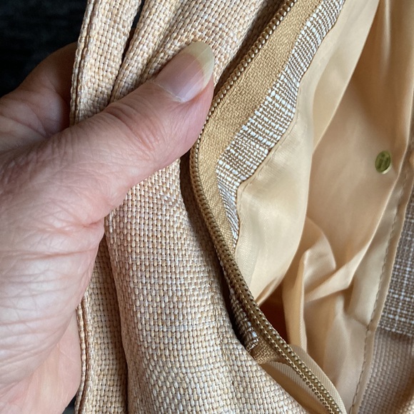 Zippered Cloth Bag NWOT - Picture 2 of 5